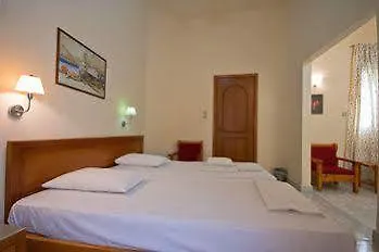 Lena 2* Iraklio