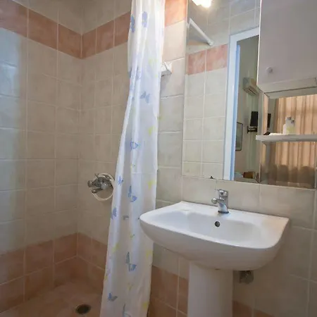 Lena Hotel Iraklion